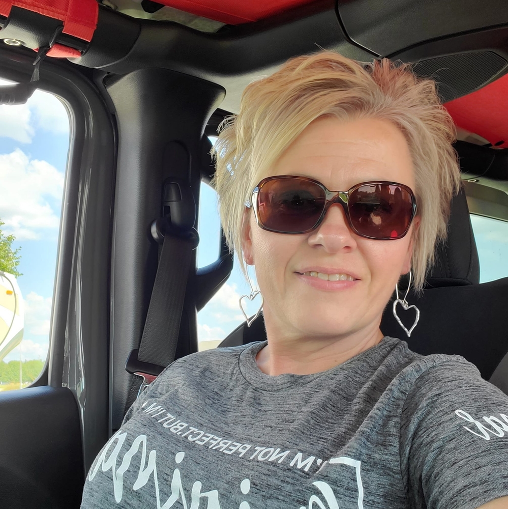 Meet your Posher, Vickie